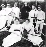 Unidentified photographer, Rachmaninoff with family and friends at Ivanovka, Mid-1890s