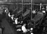 Russell Lee, Linotype operators of the Chicago Defender, April 1941